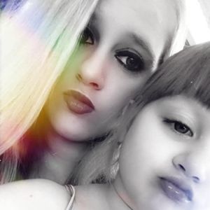 Meet your Posher, Aly